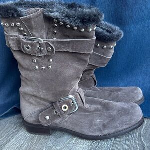 Stuart Weitzman Gray Suede Winter Boots SL